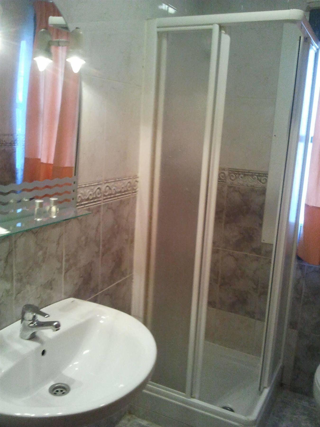 Emilio Barajas Guest house 2*